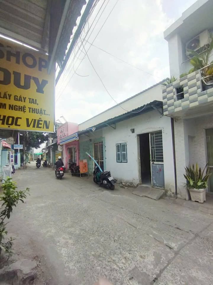 Cho thuê mặt bằng nhỏ 15m² hẻm 233 Nguyễn Văn Cừ - Phù hợp kinh doanh đa dạng!