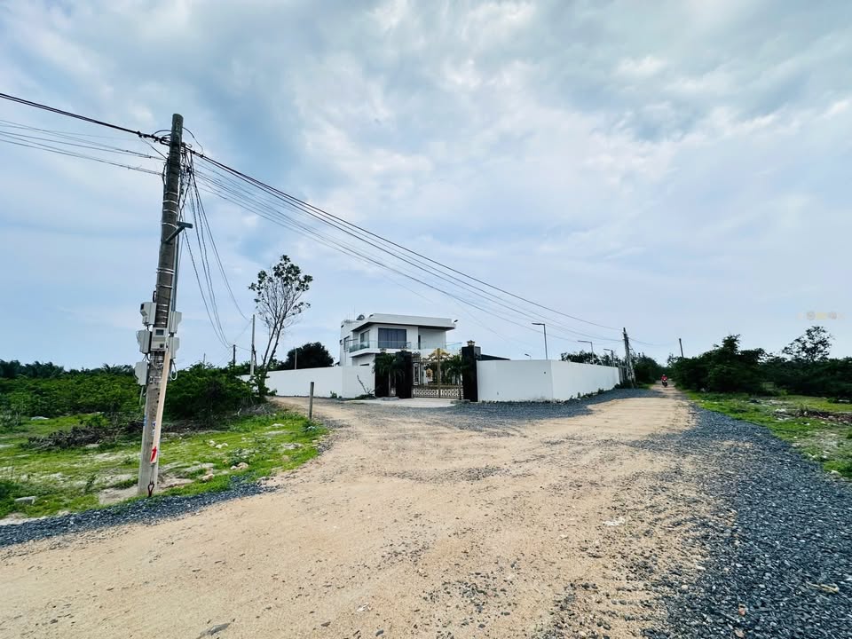 Đất sào xã Tân Phước, La Gi 722m² giá 900 triệu - Tiềm năng tăng giá cao!