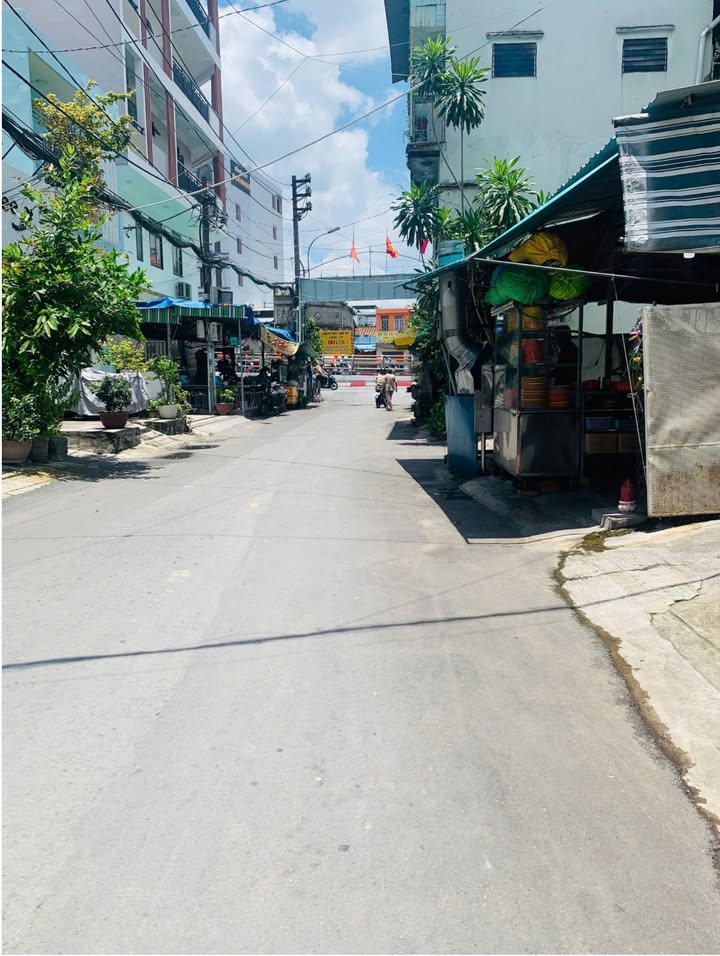 Nhà mặt tiền Hồng Bàng, Quận 11, 31m² giá 7.9 tỷ - Vừa ở vừa kinh doanh!