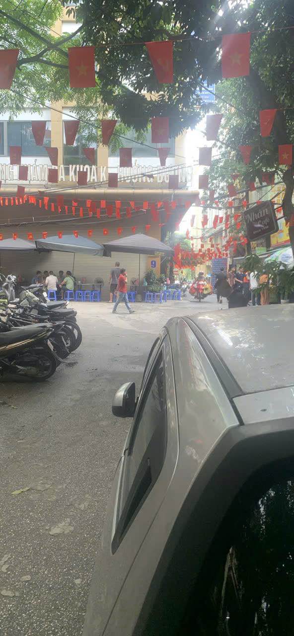 Nhà cho thuê ngõ ô tô Nguyễn Bá Khoản, Cầu Giấy 30m² giá 15 triệu - Thích hợp kinh doanh và văn phòng!