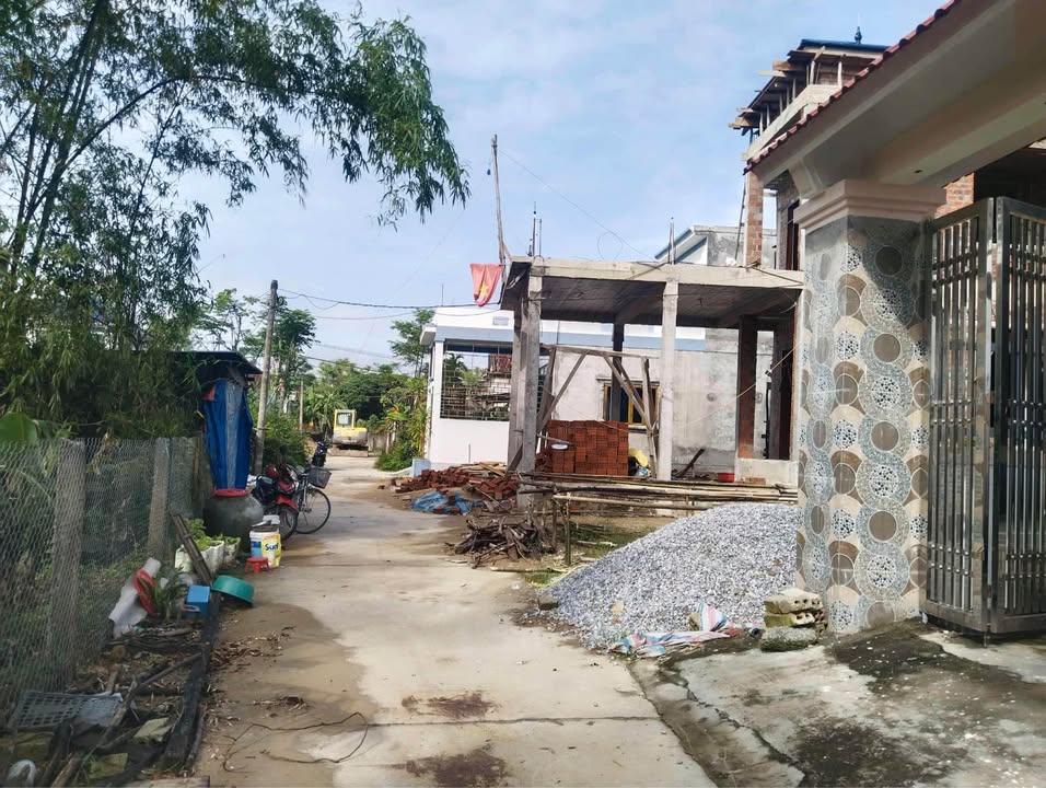 Đất nền Quảng Hòa Ba Đồn 110m² giá 600 triệu - Đầu tư sinh lời hấp dẫn!