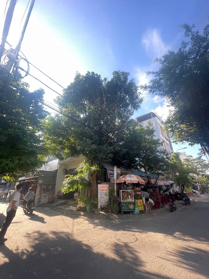 Bán đất góc 2 mặt tiền An Thượng 16 - Tôn Thất Thiệp 83m² giá 11.2 tỷ - Cơ hội đầu tư hấp dẫn!