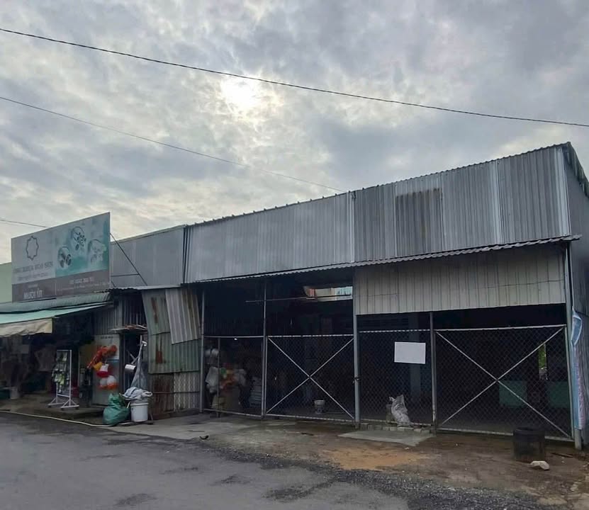 Đất nền đường chợ Nhỏ, An Phước, 380m² giá 2.15 tỷ - Kinh doanh sầm uất!