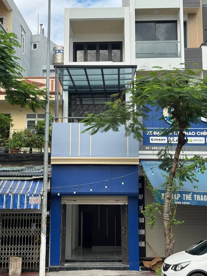 Nhà mặt tiền đường Hùng Vương, Thượng Lý, Hồng Bàng 56.8m² giá 7.95 tỷ - Kinh doanh đỉnh cao!