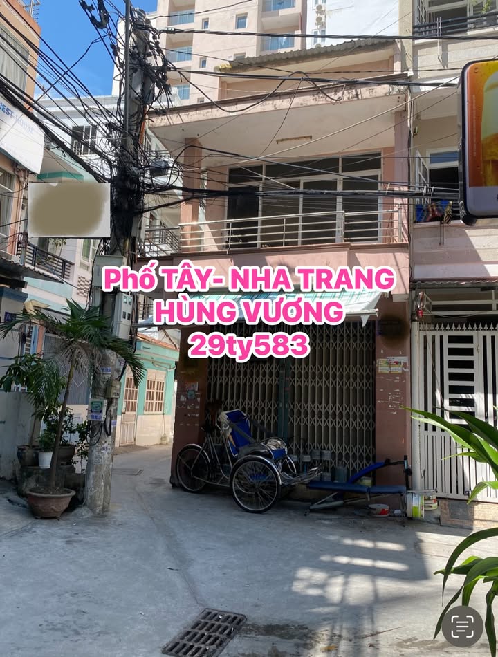 Nhà hẻm ô tô Hùng Vương Nha Trang 104m² giá 29.58 tỷ - Tiềm năng kinh doanh tốt!