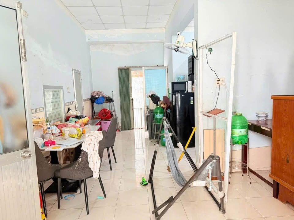 Nhà cấp 4 Vạn Ninh 94m² giá 1.4 tỷ - Gần đường chính Nguyễn Trãi!