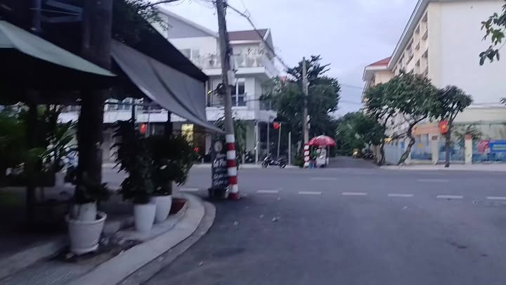 Nhà góc 2 mặt tiền đường số, Phú Thuận, Quận 7 350m² giá 16,5 tỷ - Vị trí đẹp, thương lượng chính chủ!