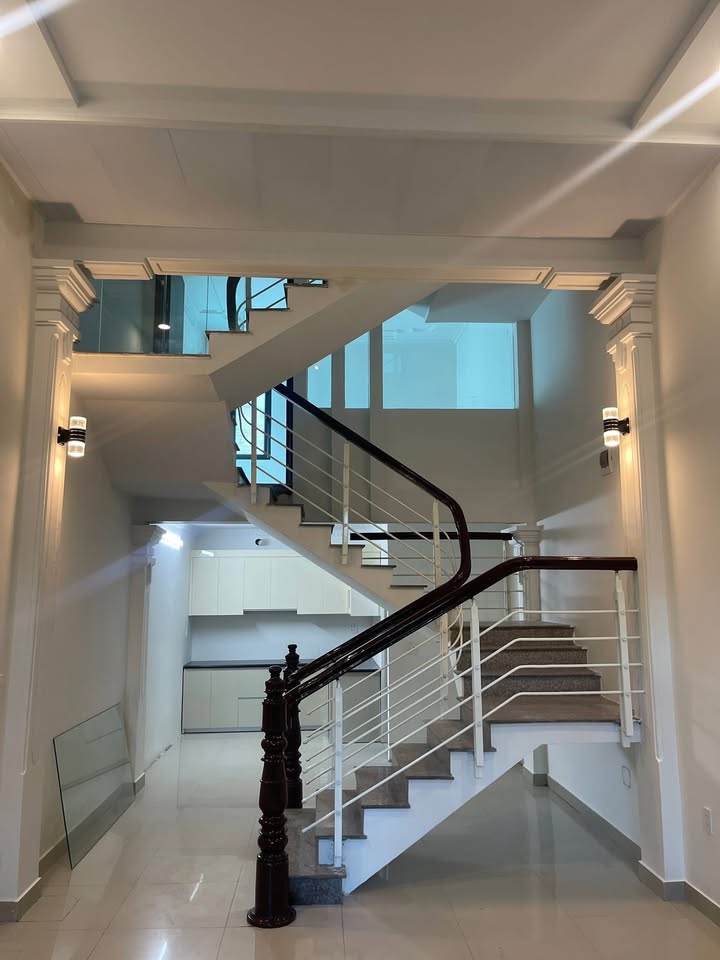 Nhà 3 tầng phường Kênh Dương, Hải Phòng giá 3 tỷ - Gần AEON Mall chỉ 90m!