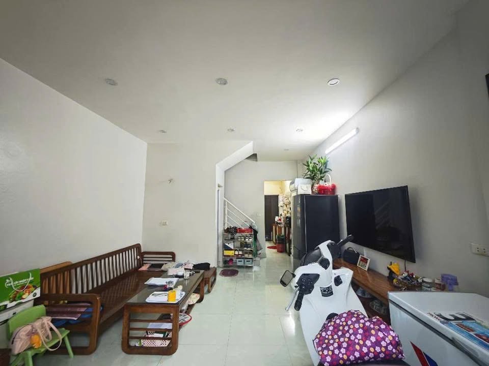 Nhà bán Nghĩa Dũng Ba Đình 30m² giá 3.8 tỷ - Ở ngay, full nội thất!