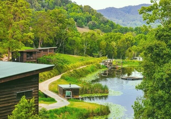 Đất farmstay 6000m² tại Mộc Châu - Cơ hội đầu tư tuyệt vời chỉ 3 tỷ!