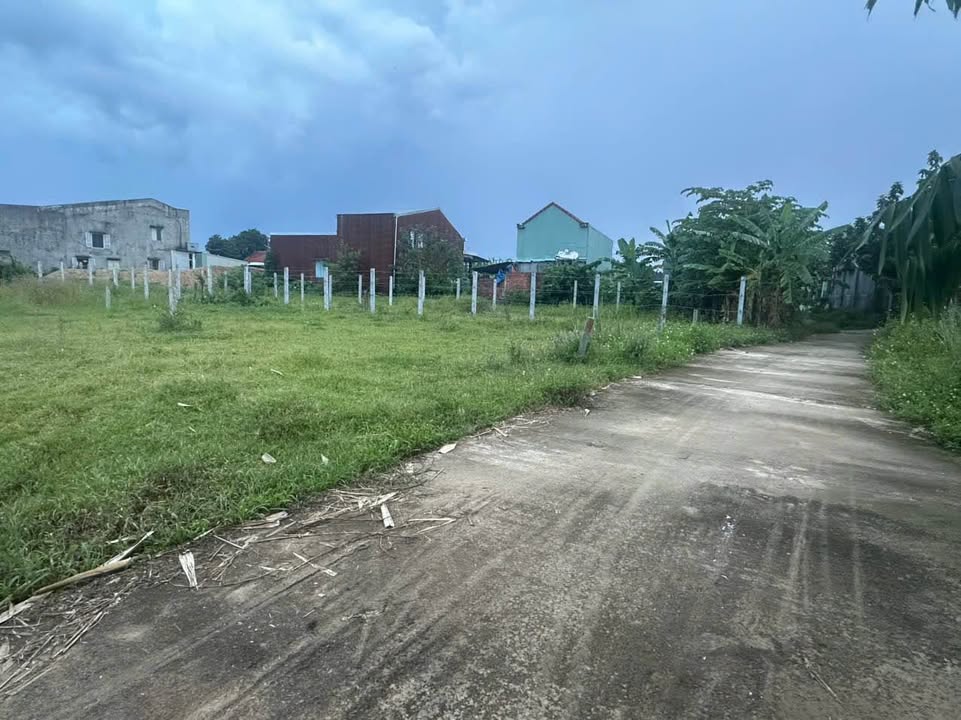 Đất nền Khối phố Châu Hiệp, Nam Phước 173m² giá chỉ 600 triệu - Sổ hồng trao tay!