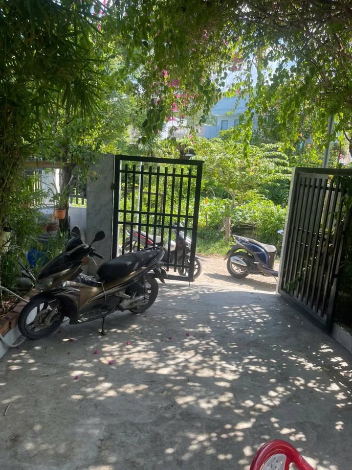 Nhà cấp 4 Phước Sơn 115m² giá chỉ 1 tỷ - Gần chợ và trung tâm hành chính!