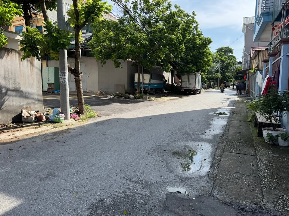 Đất thổ cư phường Khắc Niệm 70m² giá 2 tỷ - Vị trí thuận lợi, ô tô vào tận nơi!