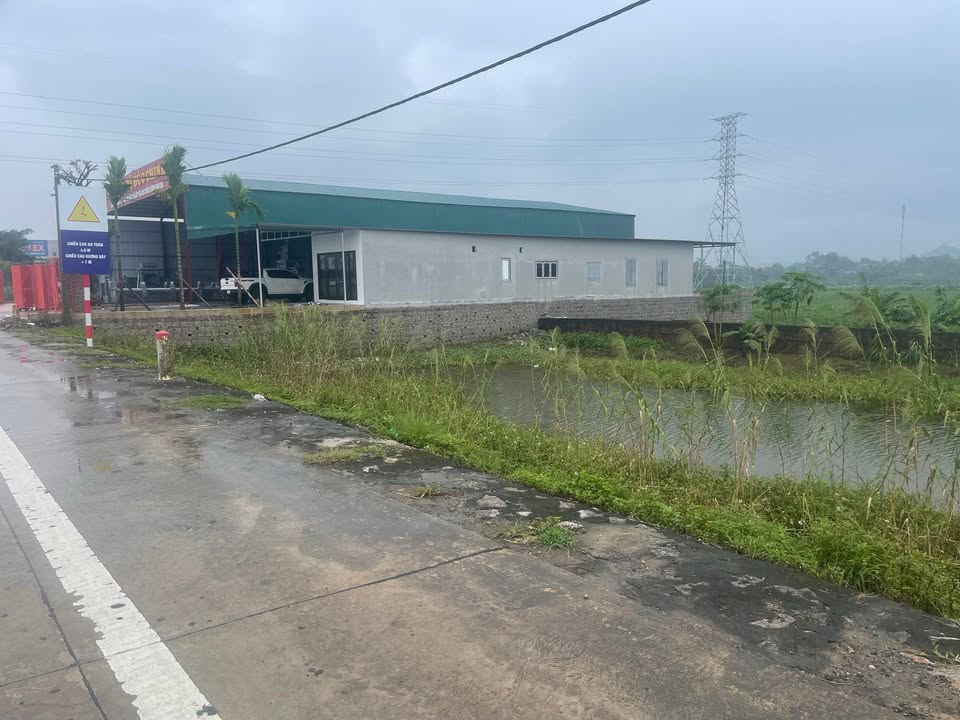 Đất nền 200m² tại đường 12B, Văn Phương, Nho Quan, Ninh Bình - Giá chỉ 3 tỷ VND!