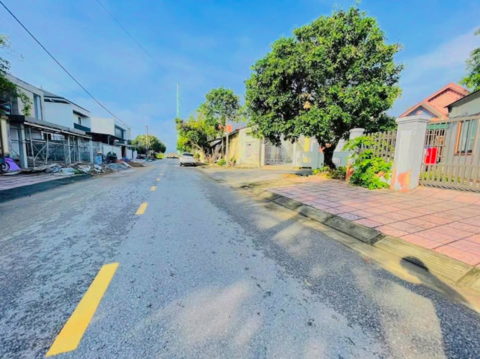 Nhà cấp 4 hai mặt tiền Trần Phú, Hà Tĩnh 133m² - Vị trí vàng cho kinh doanh!