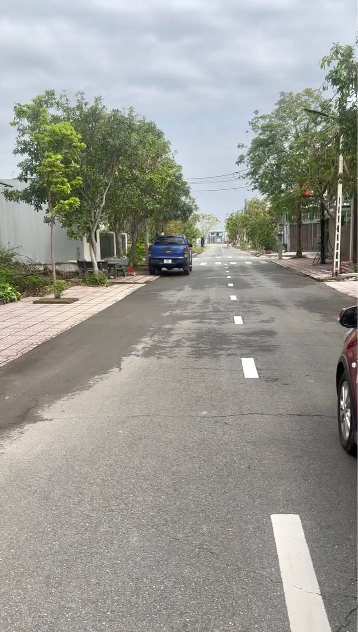 Đất nền phường Trần Phú, 135m² giá thỏa thuận - Vị trí đẹp, gần sân bóng!