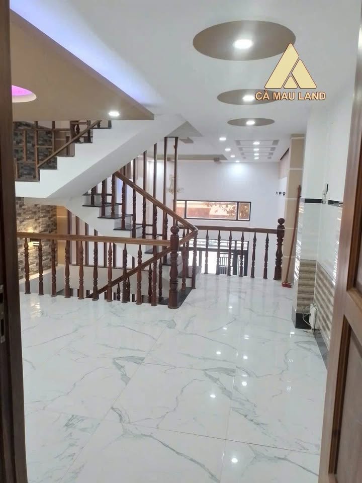 Nhà 3 Tầng Khu Đô Thị Tài Lộc Cà Mau 70m² Giá 3.25 Tỷ - Tiện Ích Đầy Đủ