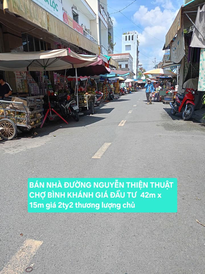 Nhà phố đường Nguyễn Thiện Thuật, Bình Đức, Long Xuyên - 60m² giá 2.2 tỷ - Thích hợp kinh doanh đa ngành nghề!