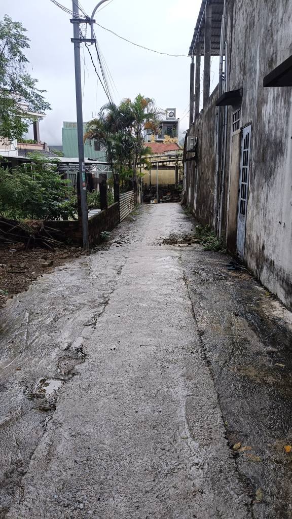 Đất nền Liên Chiểu Đà Nẵng 60m² giá 1.8 tỷ - Sổ đỏ chính chủ, vị trí thuận lợi!