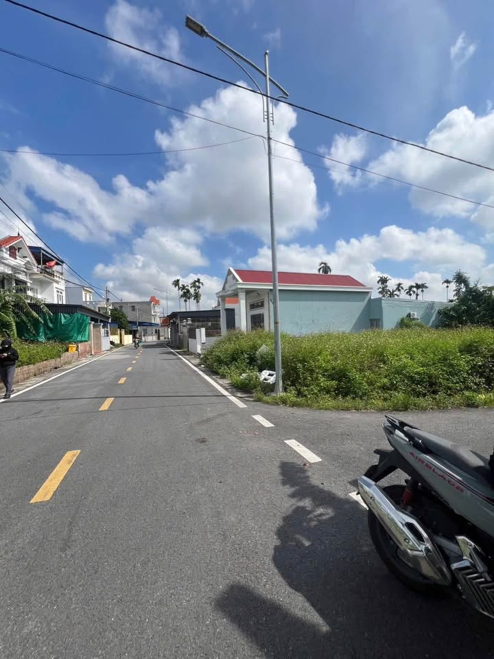 Đất nền Lâm Động, Thủy Nguyên 69m² giá 2.6 tỷ - Mặt đường trải nhựa, vị trí đắc địa!