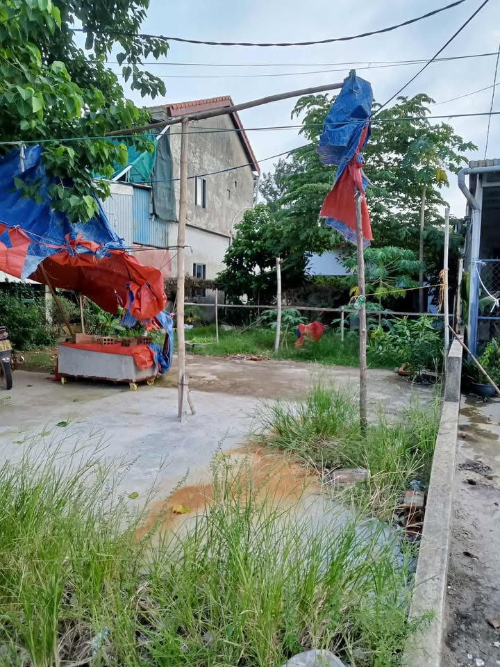 Đất cho thuê mặt tiền Quốc lộ 1A, Phú Bài 300m² - Vị trí lý tưởng gần sân bay!