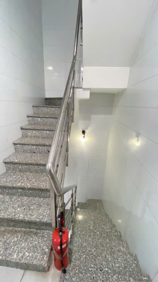 Chính chủ bán CHDV 12 phòng tại Lê Đại Hành, Tân Bình, 80m² - Đầu tư sinh lời ngay!