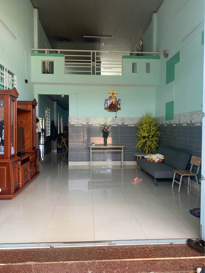 Nhà bán tại xã Đức Trọng, 72m² giá 3 tỷ - Không thể bỏ lỡ!