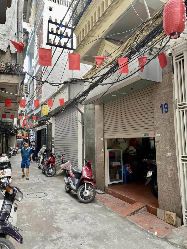 Nhà mặt ngõ xã Đàn Đống Đa 45m² giá 10 tỷ - Kinh doanh tốt, ô tô đỗ gần