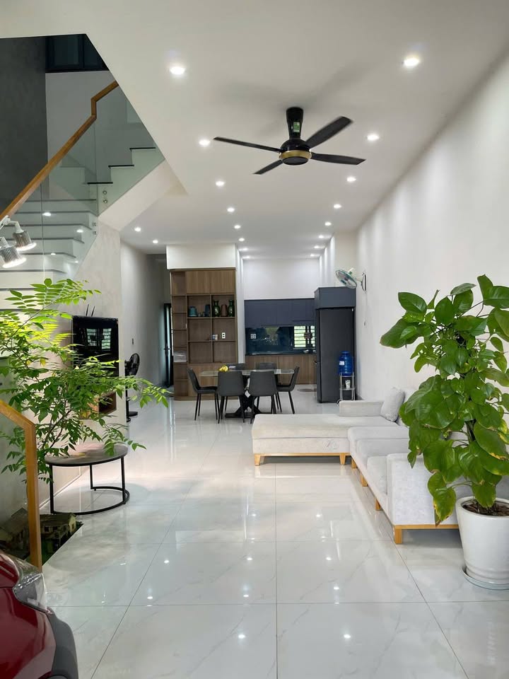 Nhà phố 3 tầng khu Barimex, Long Tâm, 88m² giá 4.2 tỷ - Thiết kế hiện đại, đầy đủ tiện nghi!