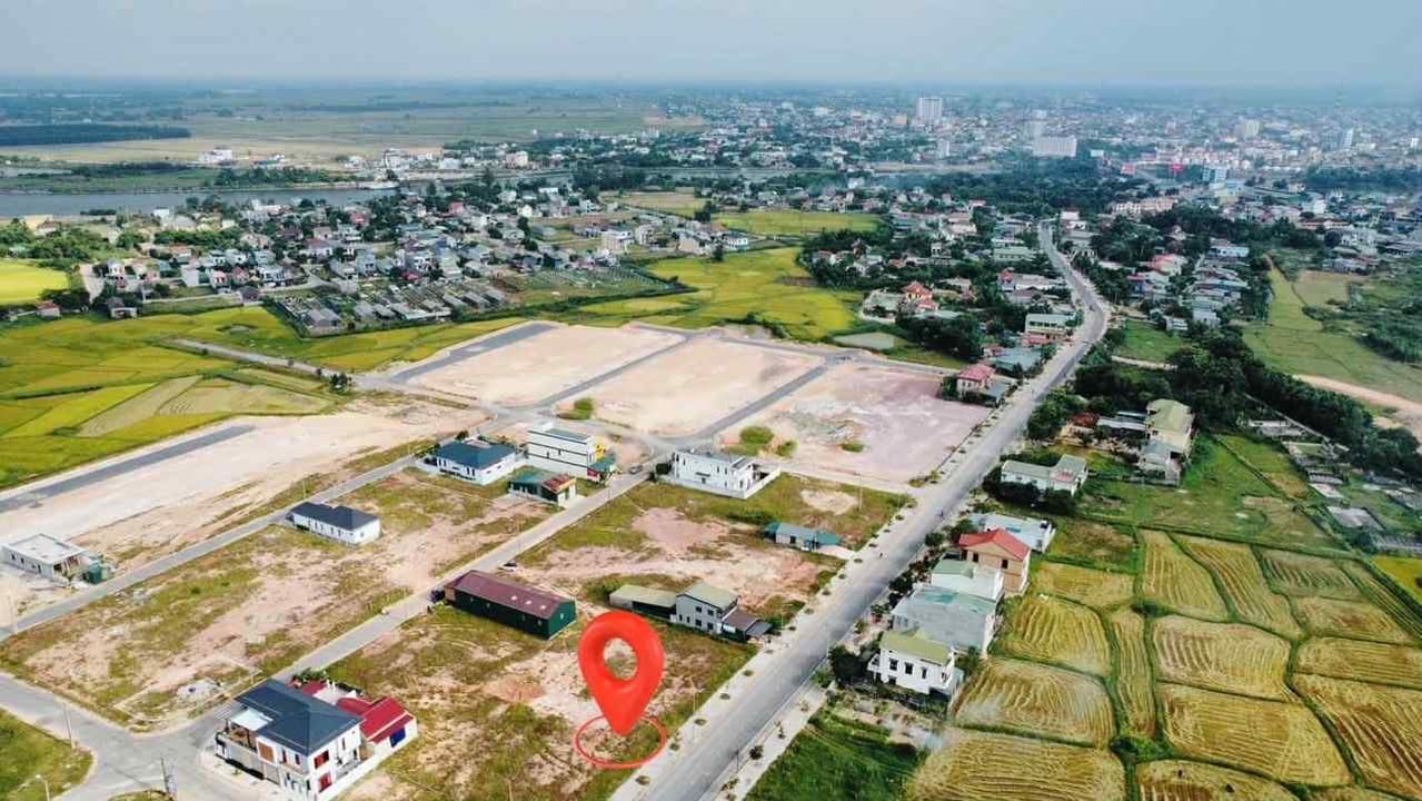 Đất mặt tiền đường Thanh Niên Đông Hà 210m² giá 2 tỷ - Cơ hội đầu tư hấp dẫn!