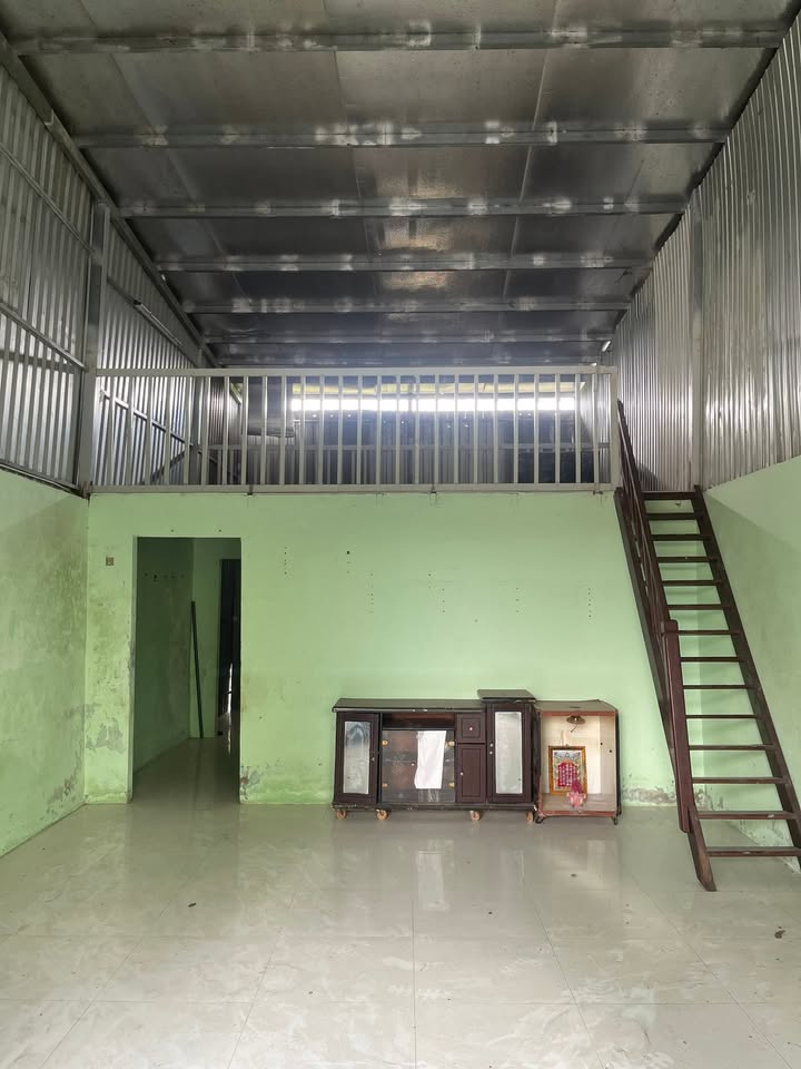 Nhà bán mặt tiền đường Quang Trung, Rạch Giá, 57m² - Giá chỉ 400 triệu thương lượng!