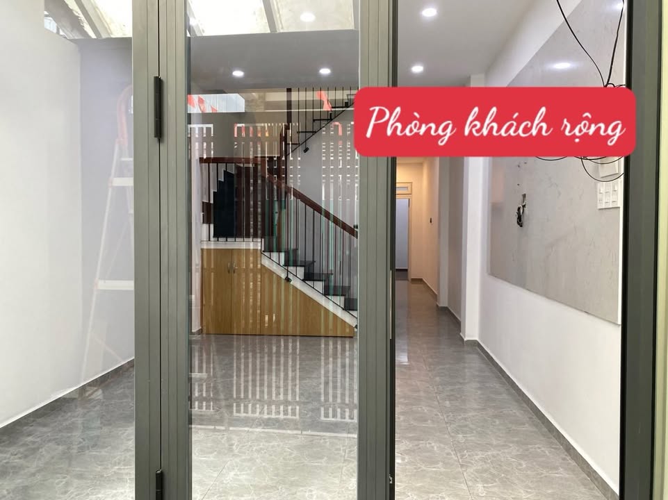 Nhà phố Đà Lạt 57m² giá 5.5 tỷ - Sổ hồng riêng, ô tô vào tận nhà!