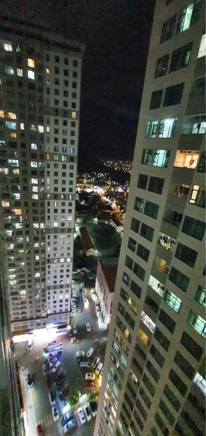 Căn hộ Mường Thanh Viễn Triều Nha Trang 60m² giá 2.8 tỷ - Full nội thất đẹp, view phố siêu chill!