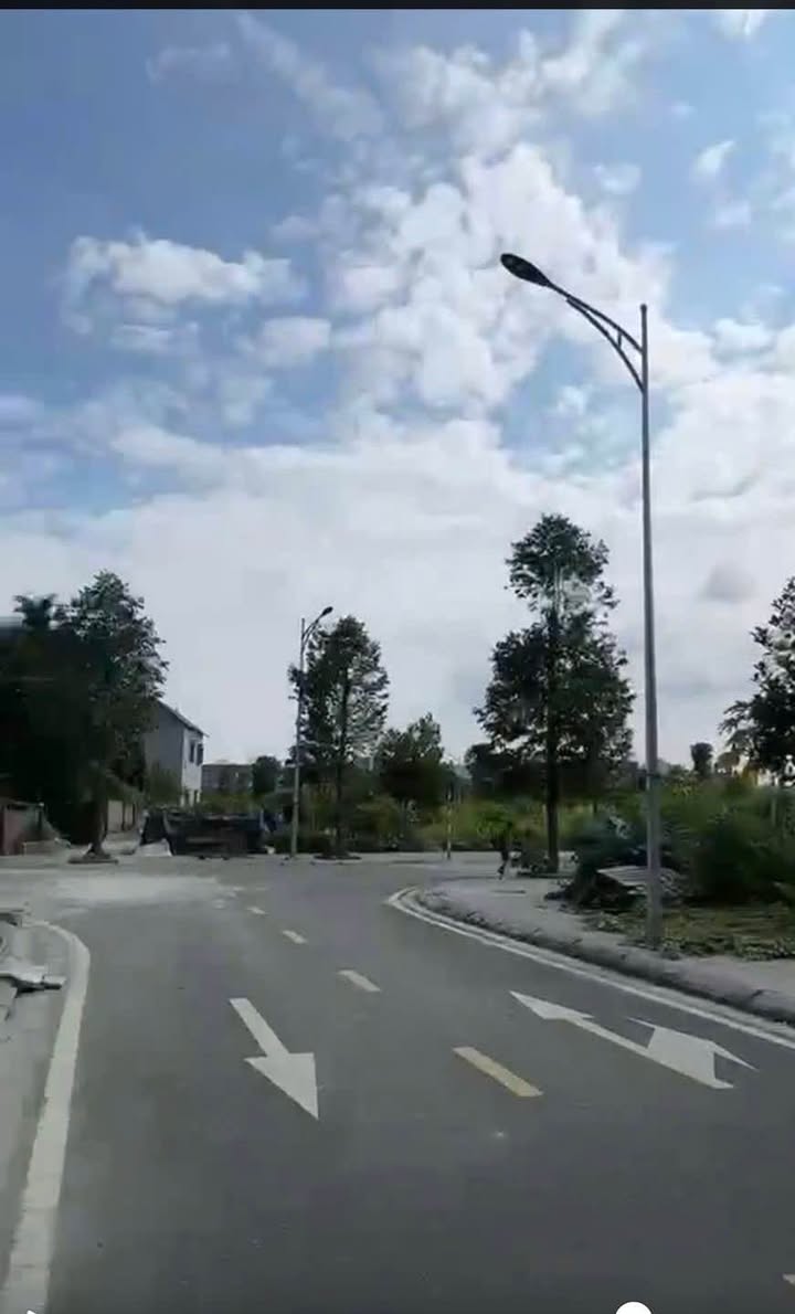 Đất Lương Sơn - Hòa Bình 100,6m² giá chỉ 3 tỷ - Đầu tư sinh lời ngay hôm nay!