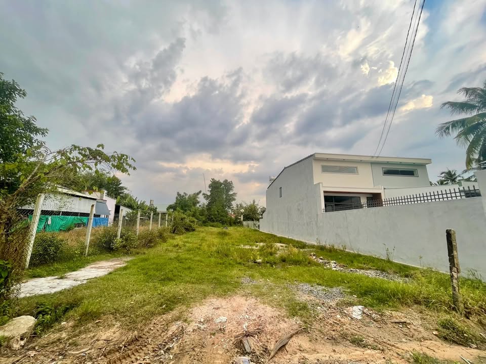 Đất nền Hẻm lô 2 Cầy Xiêng, Châu Thành 336m² giá 670 triệu - Cơ hội đầu tư tuyệt vời!