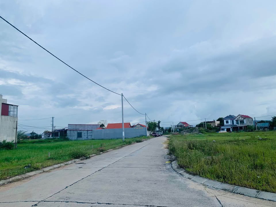 Đất nền Quảng Thuận, Đồng Hới 160m² giá 1.4 tỷ - Cơ hội đầu tư tuyệt vời!