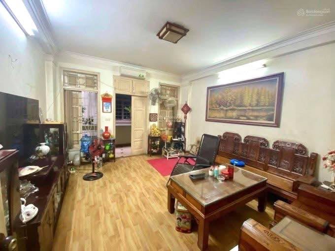 Nhà 4 Ngủ Quận Thanh Trì 60m² giá 3 tỷ - Ô tô vào tận nhà!