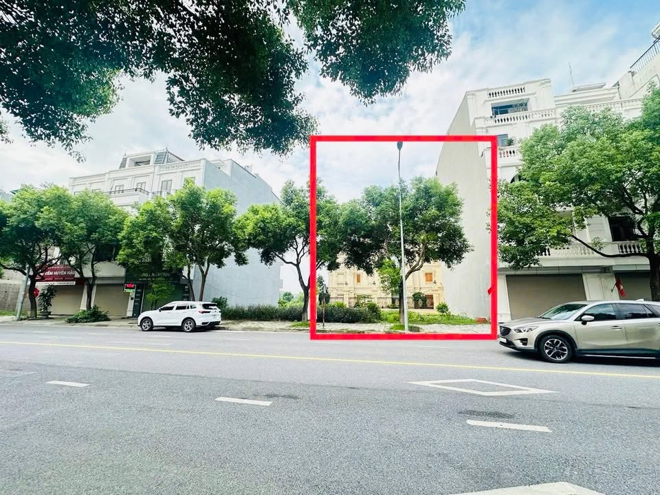 Đất mặt phố Lý Nam Đế, Vĩnh Tường 120m² giá 6.36 tỷ - Cơ hội đầu tư tuyệt vời!