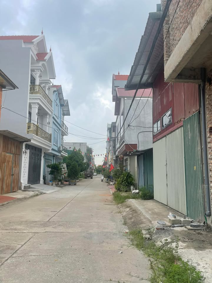 Đất phân lô Ngọc Hồi 65m² giá 7 tỷ - Tiềm năng kinh doanh lớn!