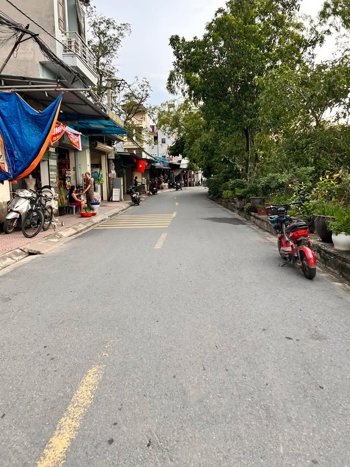 Đất Tả Thanh Oai 50m² giá 4 tỷ - Vị trí đắc địa, ô tô vào tận nơi!