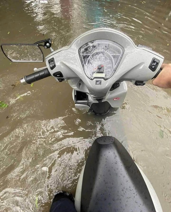 Nhà 3 tầng Khu đô thị Phước Long A Nha Trang 97m² giá 8.3 tỷ - Sổ hồng chính chủ!