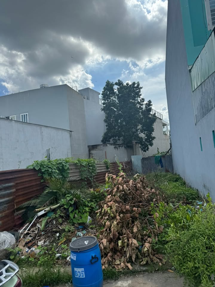 Lô đất mặt tiền đường số 6, quận 9, diện tích 72m², giá 4.6 tỷ - Cơ hội đầu tư không thể bỏ lỡ!