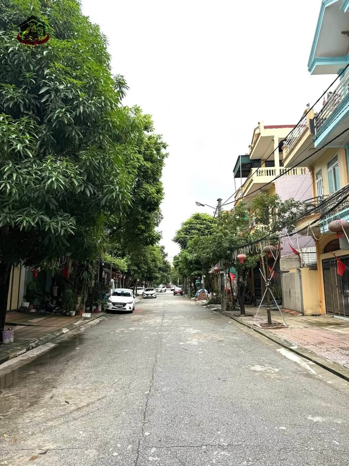 Lô đất 72m² phố 3 Đông Thành, Ninh Bình - Khu vực kinh doanh sầm uất!