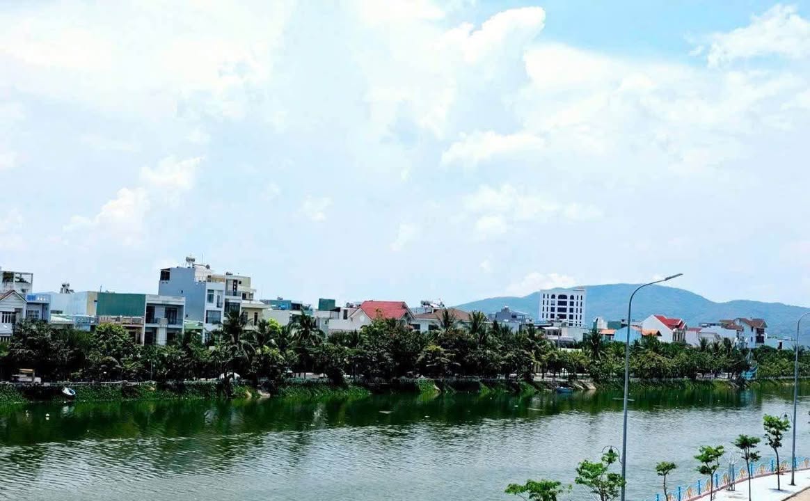 Đất mặt tiền TVSMT Nhơn Bình, Quy Nhơn 80m² giá 3.4 tỷ - Sổ đỏ chính chủ, view sông tuyệt đẹp!