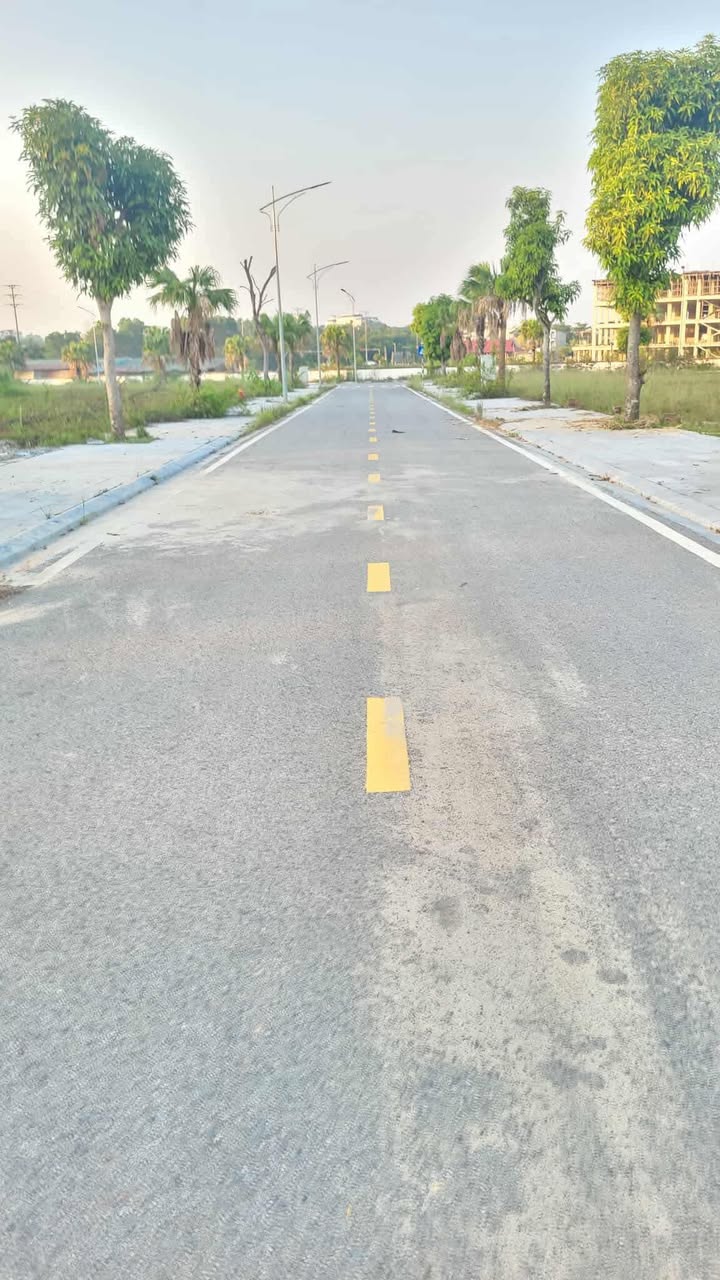 Đất nền khu phố 3 Vân Phú, Việt Trì 90m² giá 3 tỷ - Giao thông thuận tiện