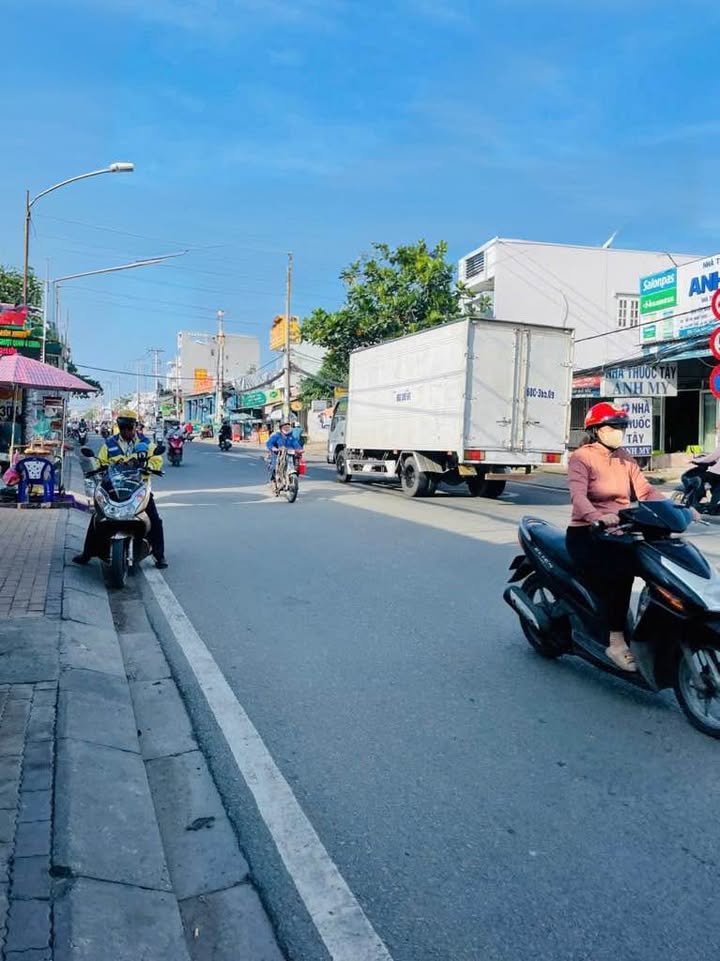 Nhà bán gần Bến xe Quận 8, 150m² giá 8.5 tỷ - Sổ hồng chính chủ!