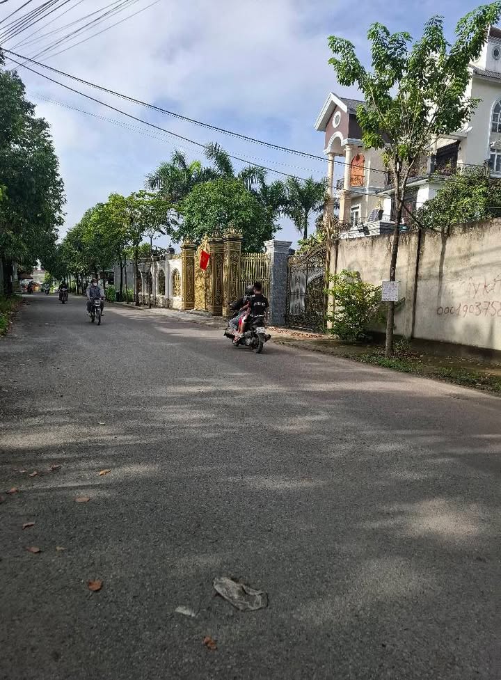 Đất thổ cư 178m² Trảng Dài - Giá chỉ 4 tỷ, sổ đỏ chính chủ!