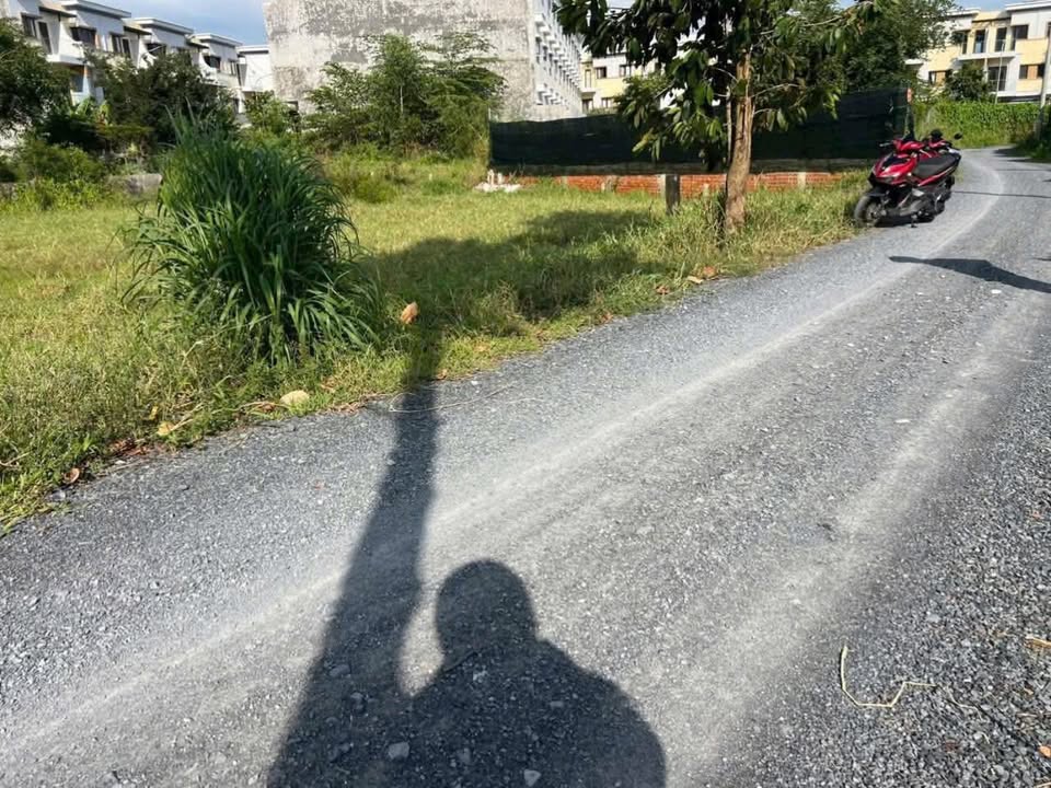 Đất thổ cư 125m² tại Cần Giuộc, Long An - Mặt tiền đường đá xanh, giá 1.3 tỷ!