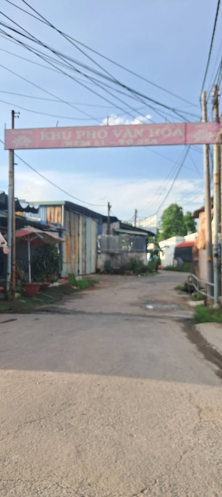 Đất kho xưởng hẻm 21A, Tân Phong 260m² giá 2.7 tỷ - Đường rộng xe công vào tận nơi!