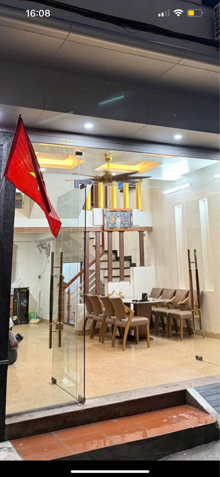 Nhà 3 Tầng Hạc Thành, TP Thanh Hóa 50m² giá 3.95 tỷ - Vị trí đắc địa, kinh doanh thuận lợi!